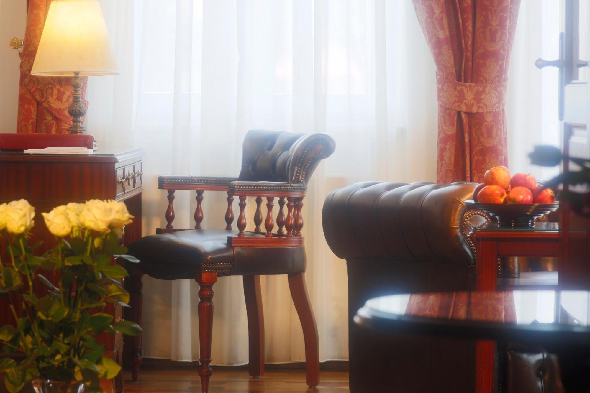 Hotel Vila Livia Karlsbad Buitenkant foto