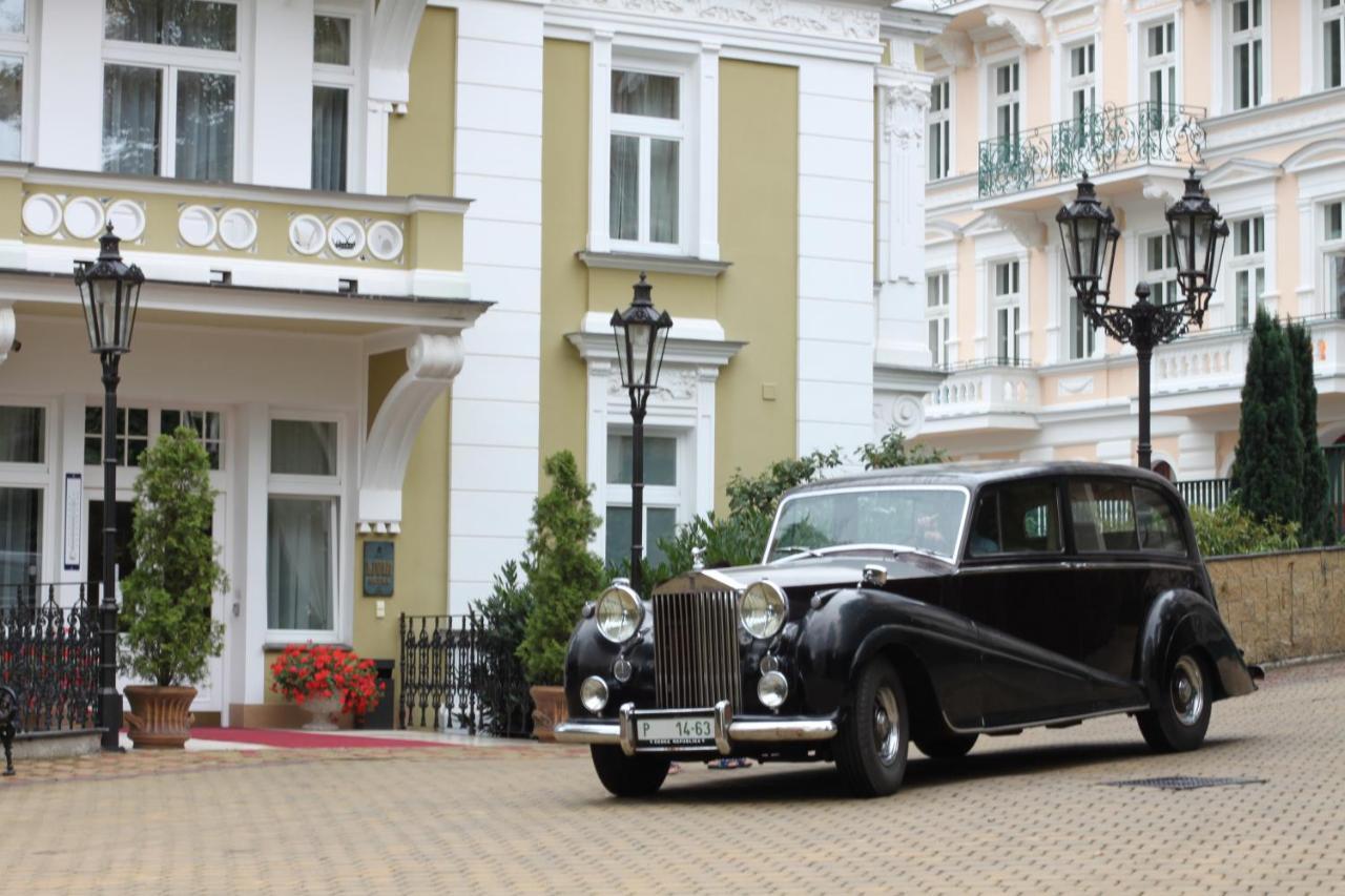 Hotel Vila Livia Karlsbad Buitenkant foto