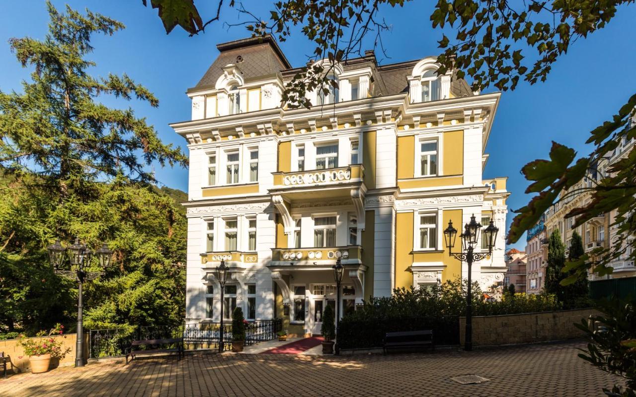 Hotel Vila Livia Karlsbad Buitenkant foto